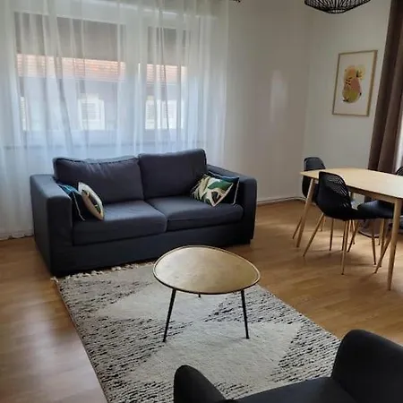 Le Schwendi Отель Кольмар